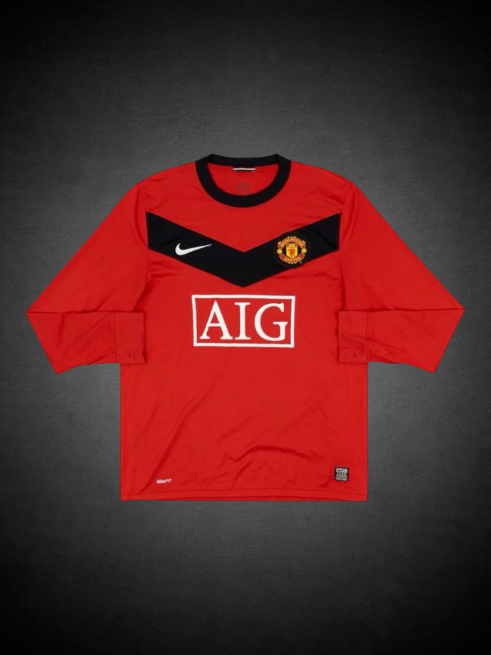 2009/10 retro Manchester United home kit. Wayne Rooney soccer jersey. NWT